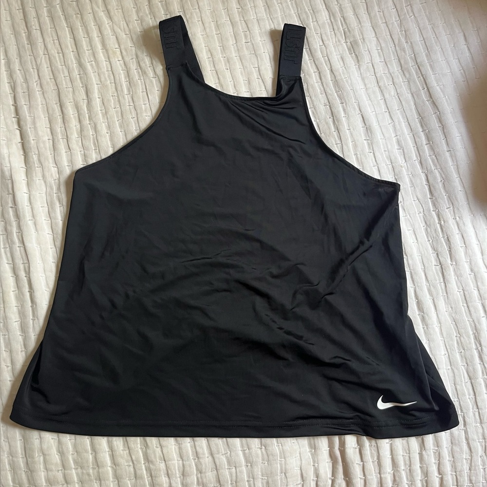 black nike tank